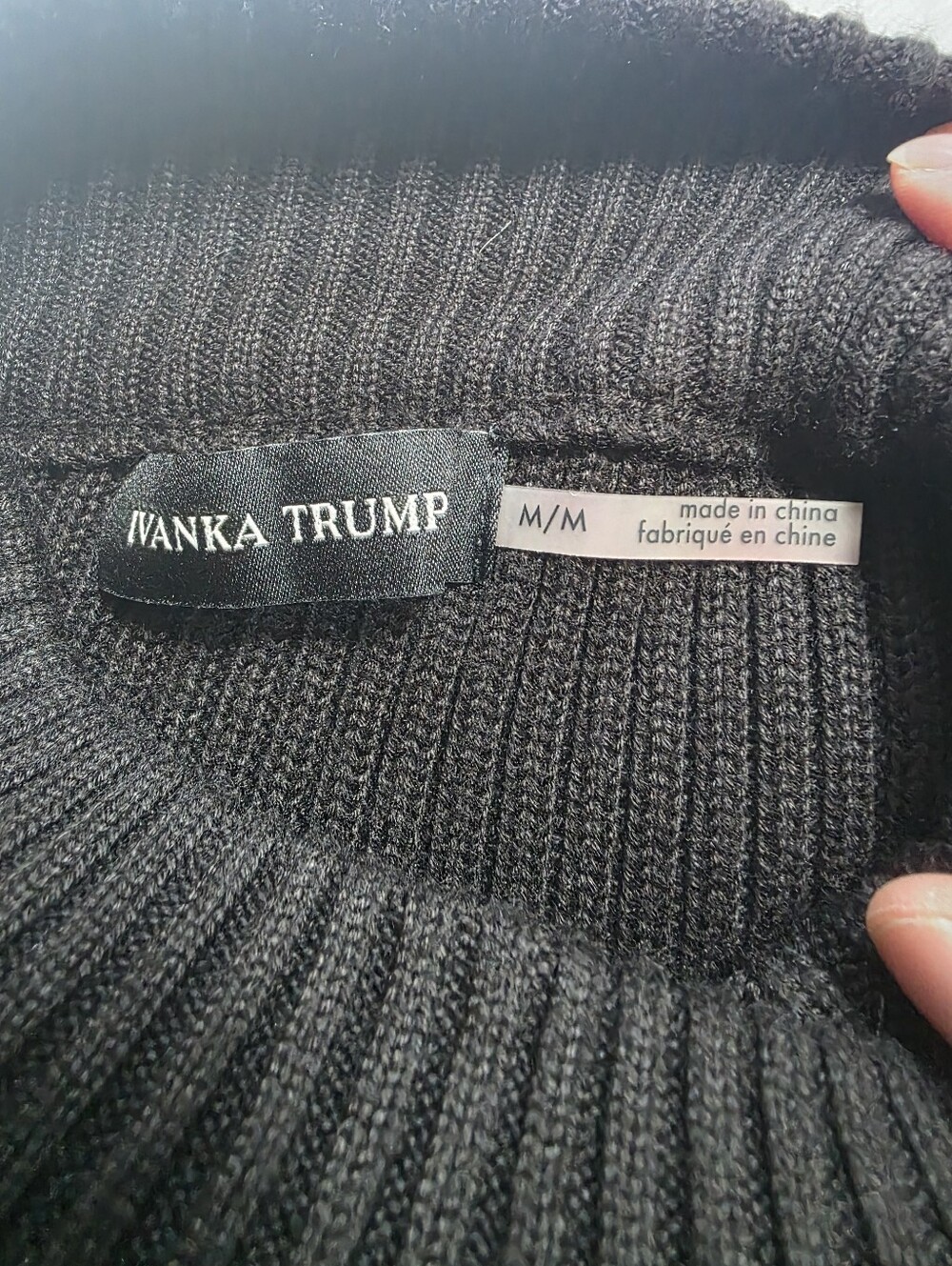 Ivanka Trump Black Ribbed Asymmetrical Ruffle Sweater M - Picture 4 of 7